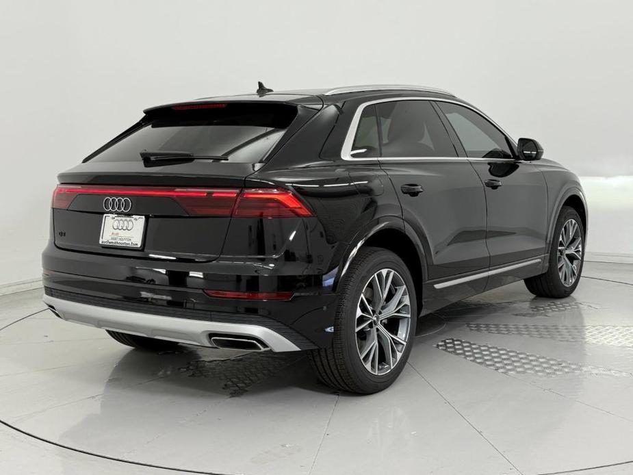 new 2025 Audi Q8 car, priced at $71,861