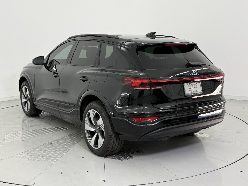 new 2025 Audi Q6 e-tron car, priced at $67,001