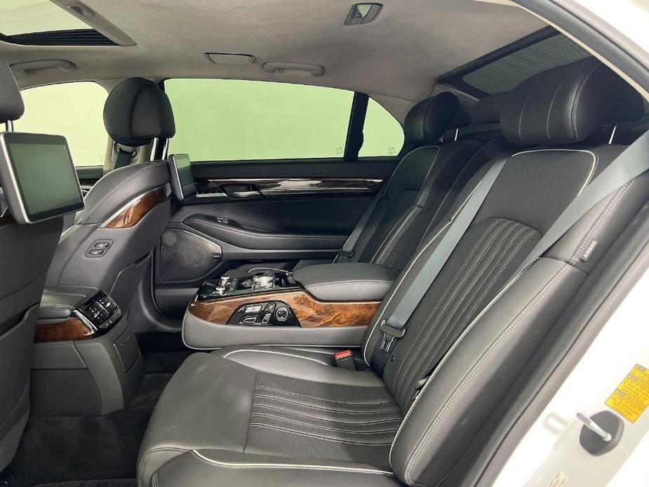 used 2019 Genesis G90 car, priced at $33,999