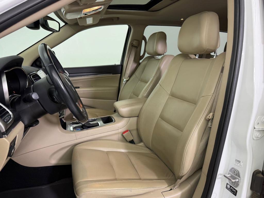 used 2021 Jeep Grand Cherokee car, priced at $20,498