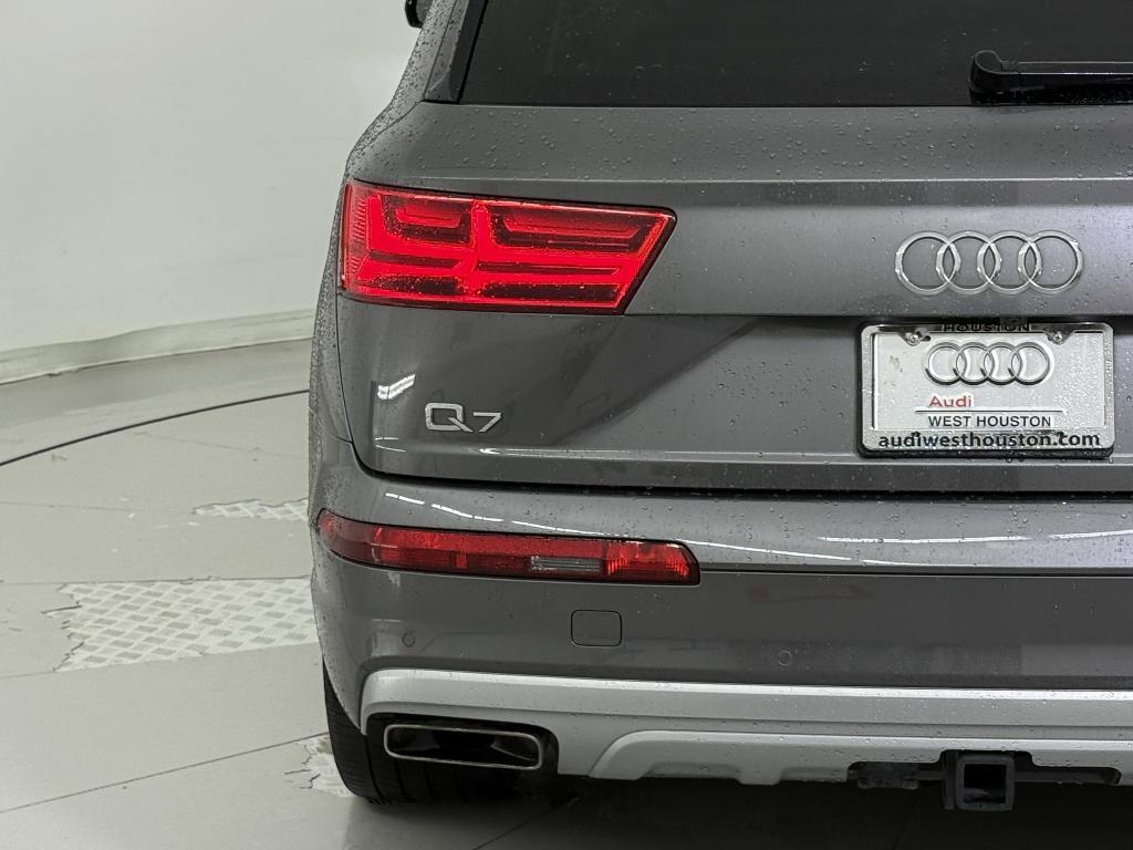 used 2019 Audi Q7 car, priced at $29,999