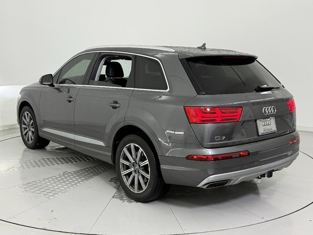 used 2019 Audi Q7 car, priced at $29,999