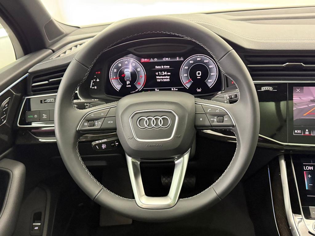 new 2026 Audi Q7 car, priced at $64,021