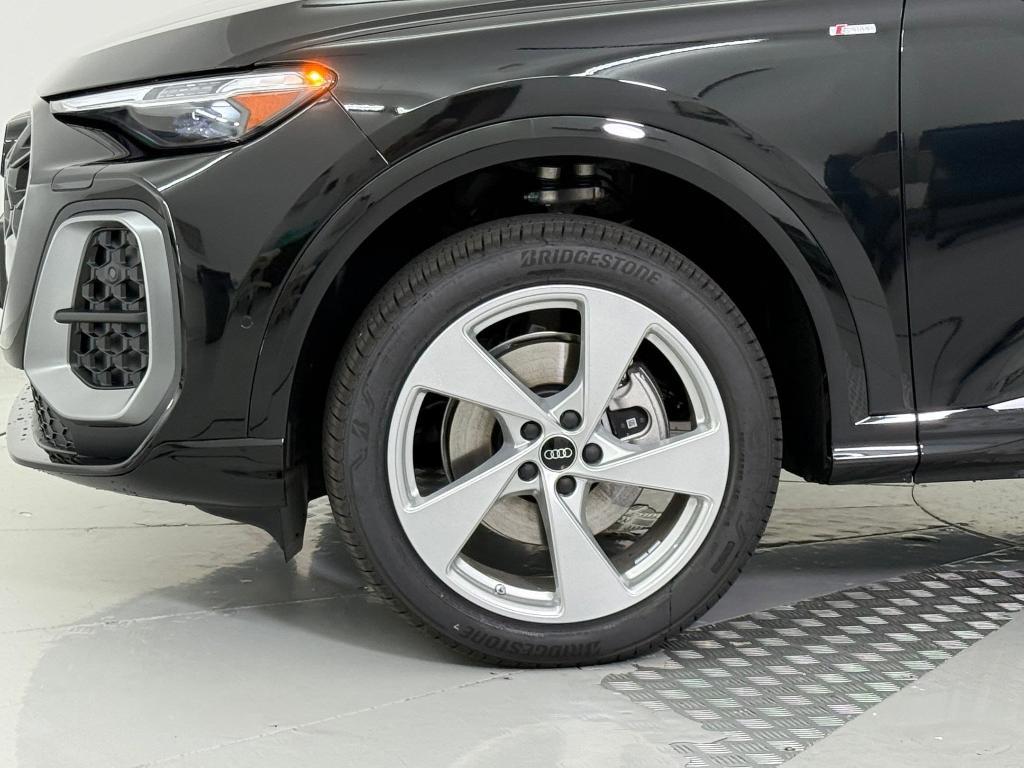 new 2025 Audi Q5 Sportback car, priced at $60,531