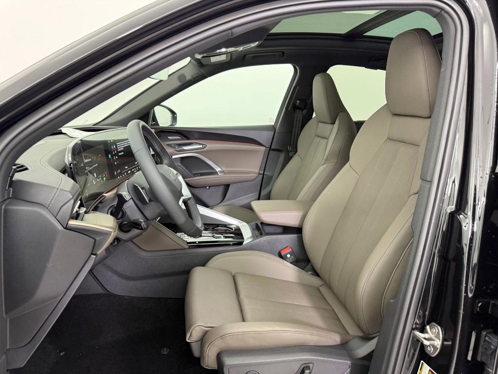 new 2025 Audi Q5 Sportback car, priced at $60,531