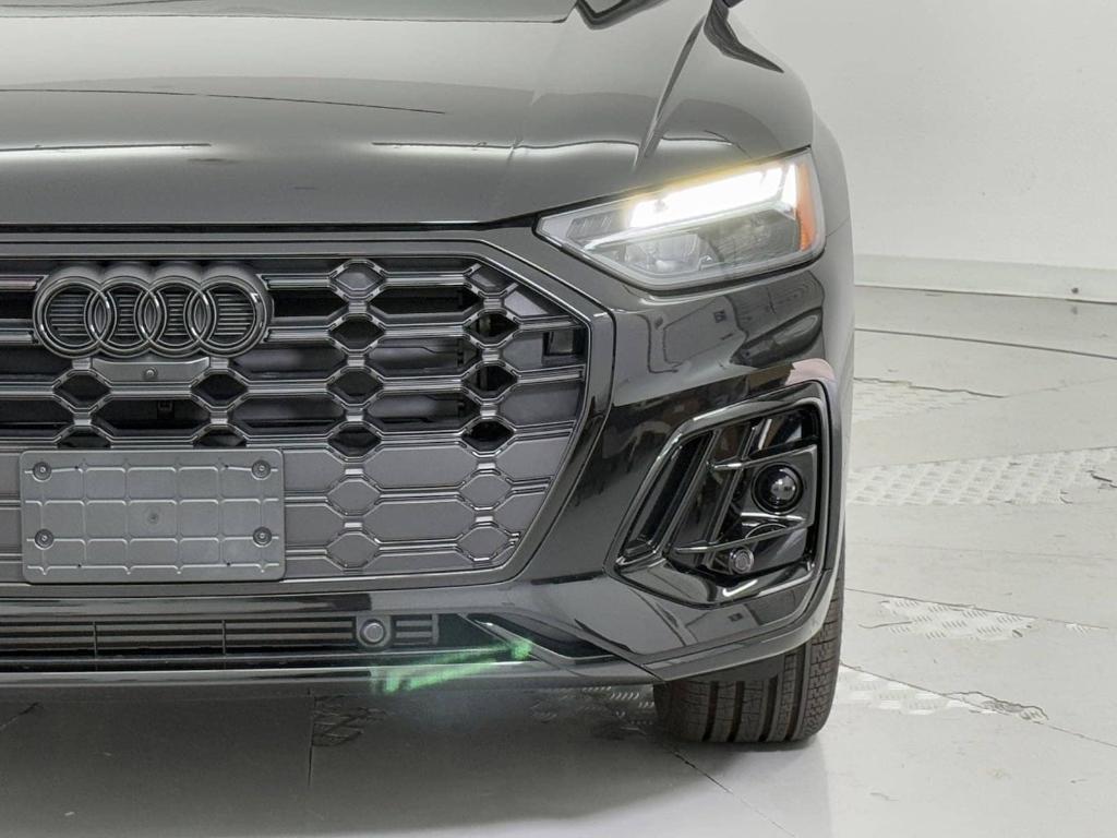 new 2025 Audi Q5 car, priced at $55,982