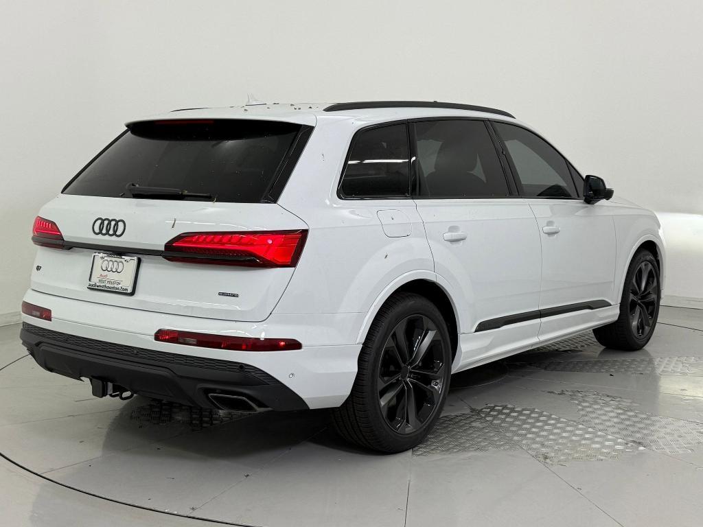 new 2026 Audi Q7 car, priced at $73,451