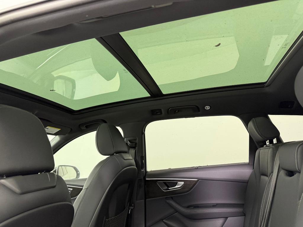 new 2026 Audi Q7 car, priced at $73,451