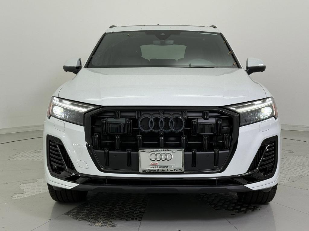 new 2026 Audi Q7 car, priced at $73,451