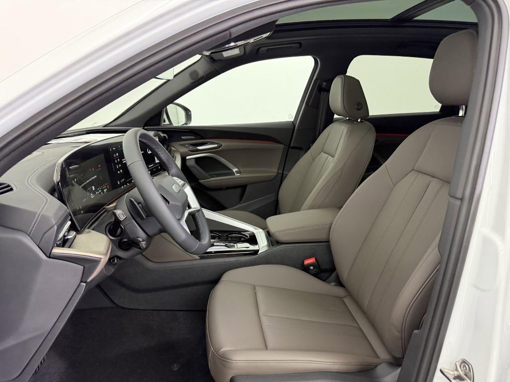 new 2025 Audi Q5 car, priced at $57,361