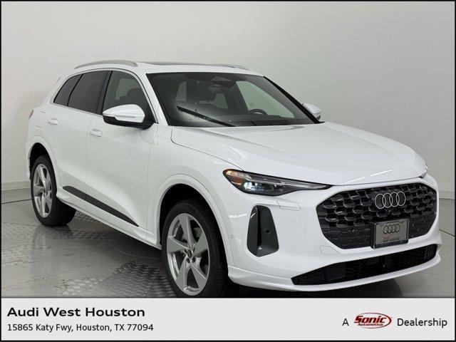 new 2025 Audi Q5 car, priced at $57,361