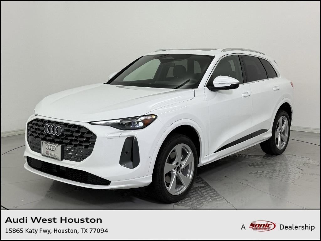 new 2025 Audi Q5 car, priced at $57,361