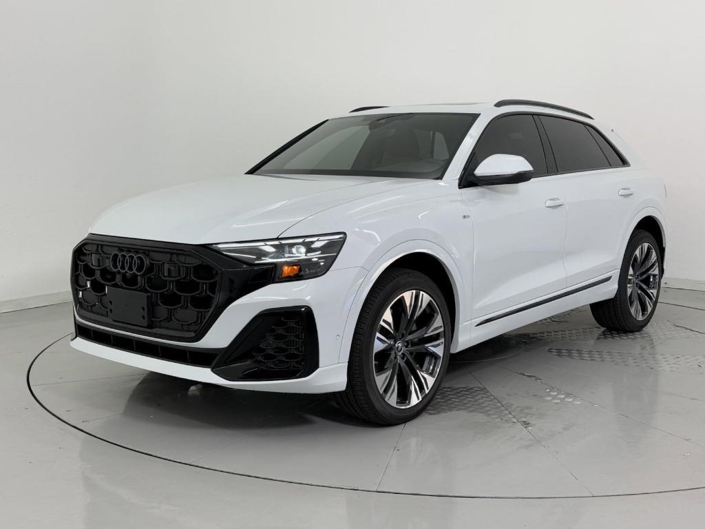 new 2025 Audi Q8 car, priced at $78,131