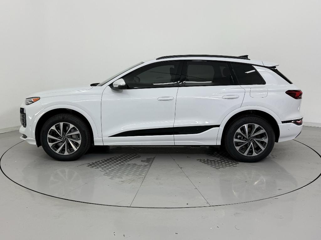 new 2025 Audi Q6 e-tron car, priced at $72,000