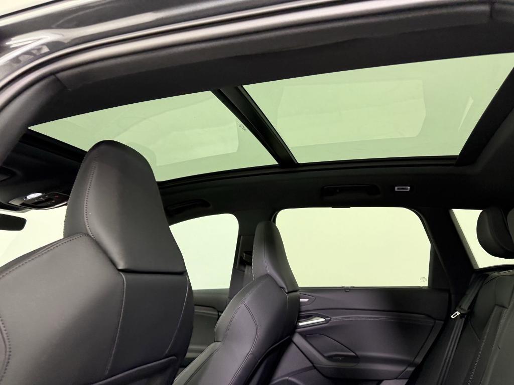 new 2025 Audi SQ6 e-tron car, priced at $78,001