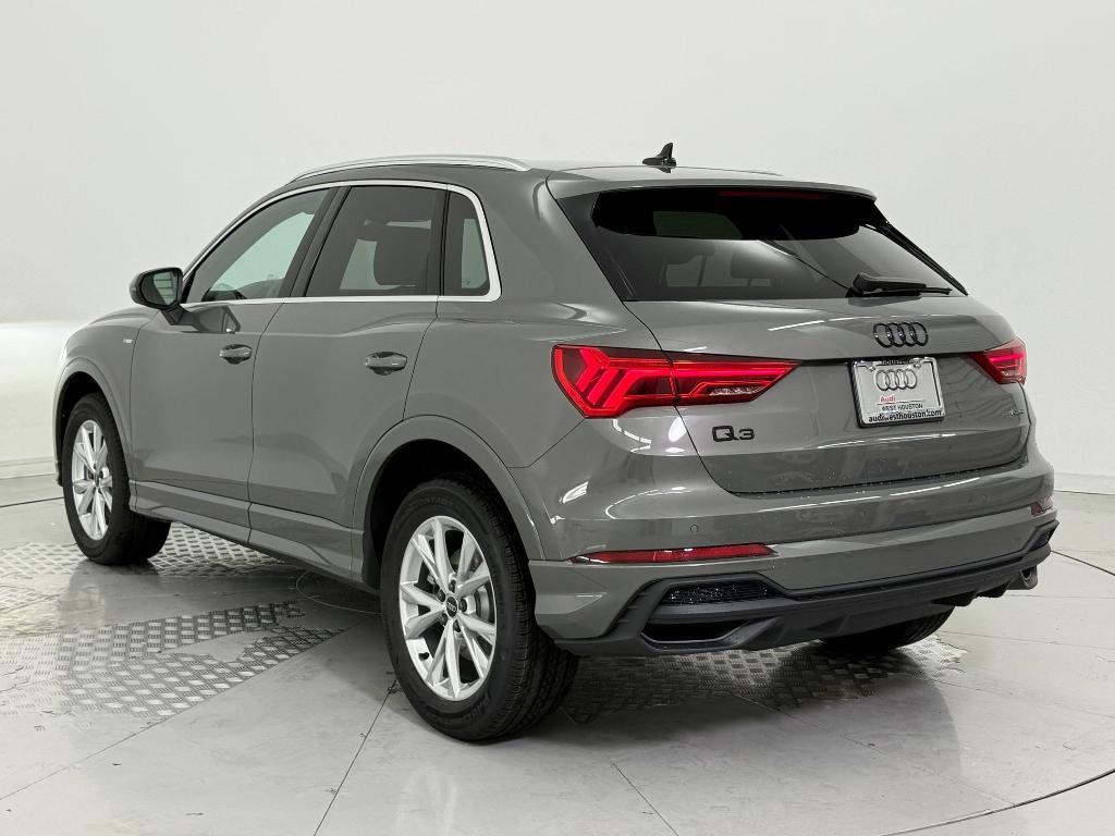 new 2025 Audi Q3 car, priced at $45,081