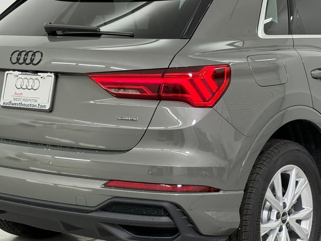 new 2025 Audi Q3 car, priced at $45,081