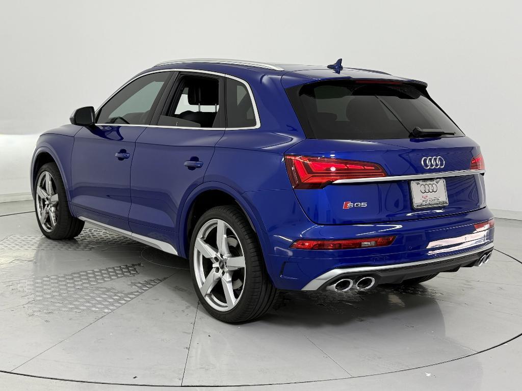 used 2022 Audi SQ5 car, priced at $40,999