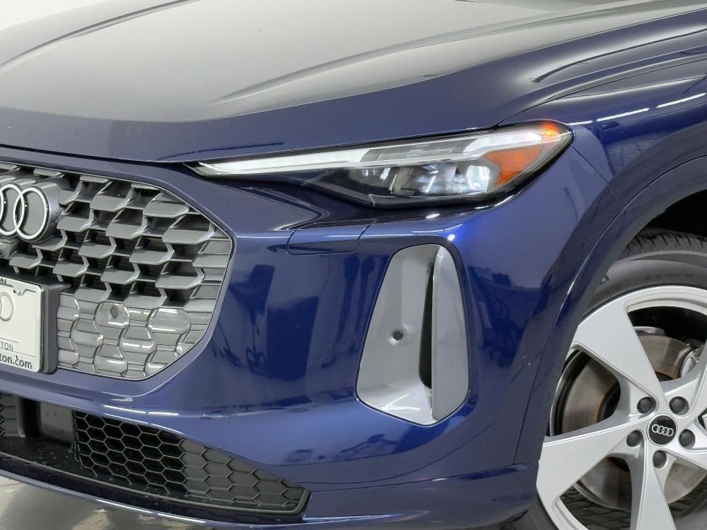 new 2025 Audi Q5 car, priced at $56,991