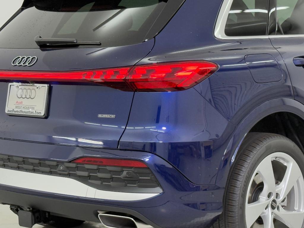 new 2025 Audi Q5 car, priced at $56,991