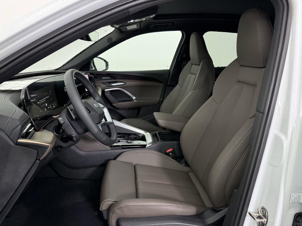 new 2025 Audi Q5 car, priced at $60,975
