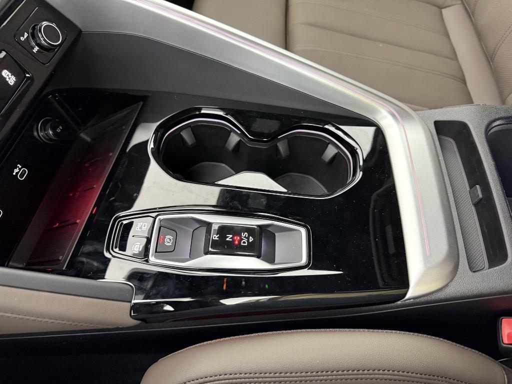 new 2025 Audi Q5 car, priced at $58,532