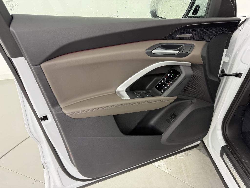 new 2025 Audi Q5 car, priced at $55,482