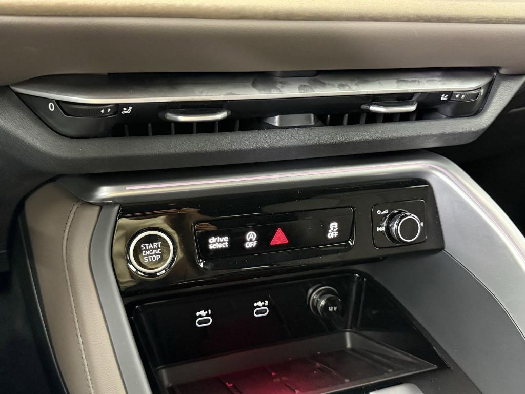 new 2025 Audi Q5 car, priced at $55,482