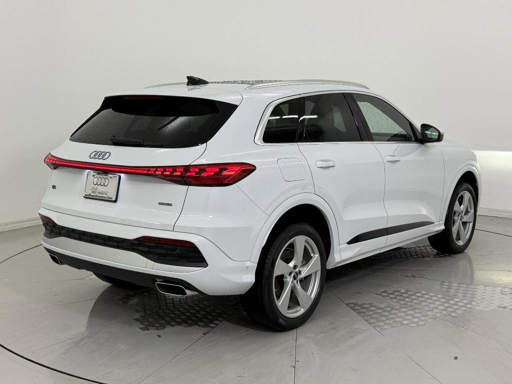 new 2025 Audi Q5 car, priced at $55,482