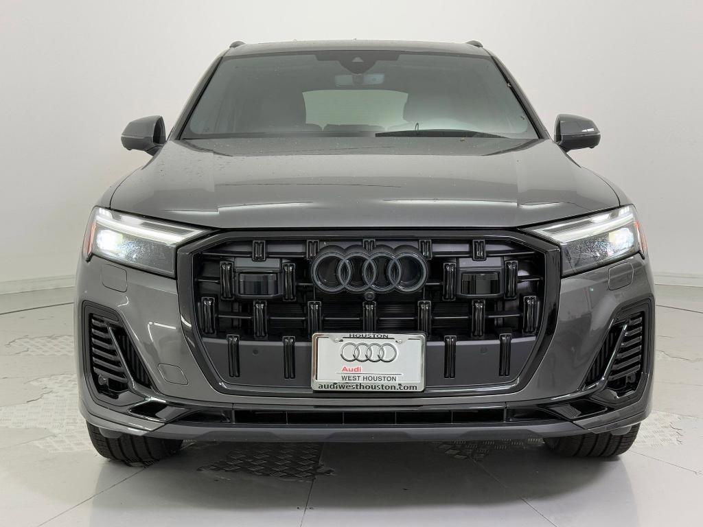 new 2026 Audi Q7 car, priced at $73,591