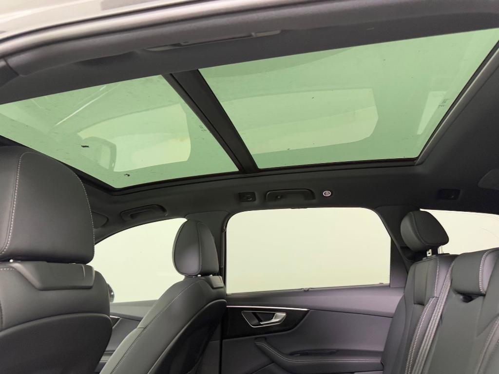new 2026 Audi Q7 car, priced at $73,591