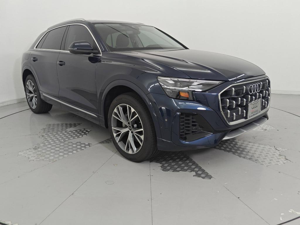 new 2025 Audi Q8 car, priced at $72,512