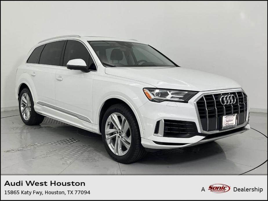 used 2021 Audi Q7 car, priced at $27,796