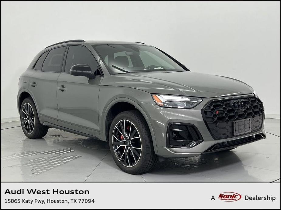 new 2025 Audi SQ5 car, priced at $65,201