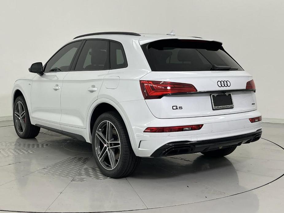 new 2025 Audi Q5 car, priced at $63,061