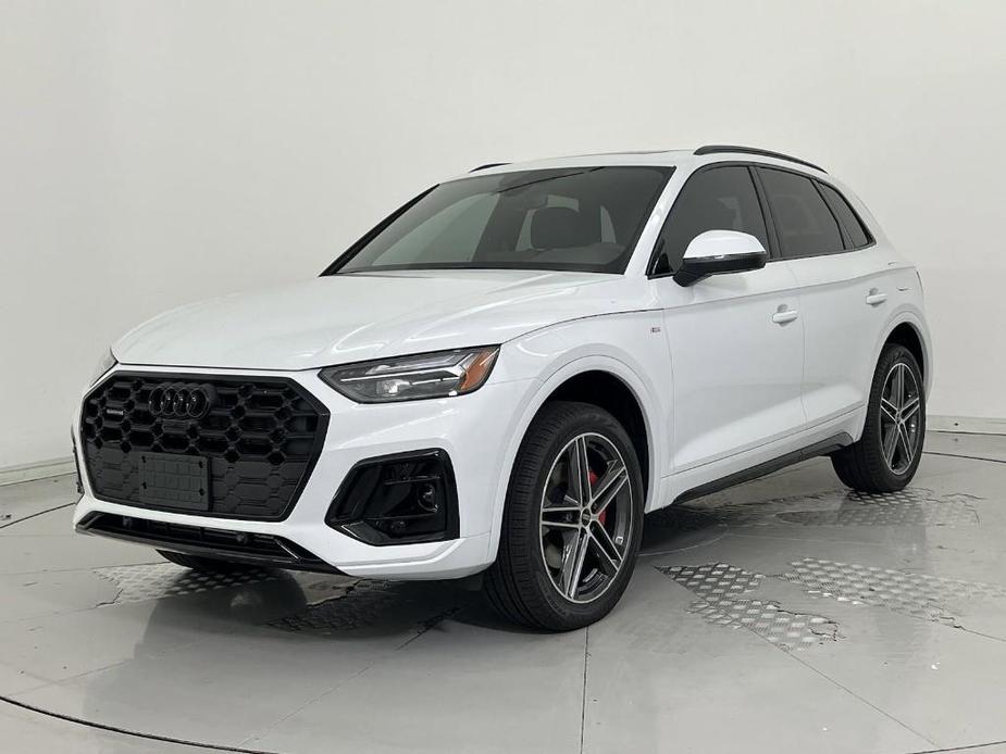 new 2025 Audi Q5 car, priced at $63,061