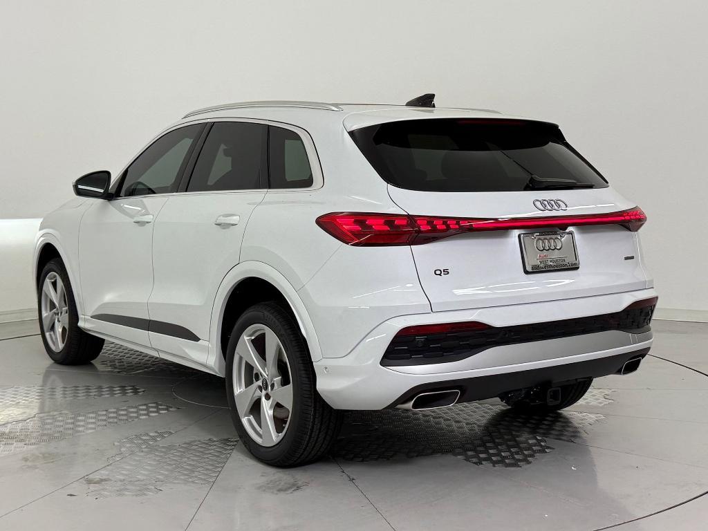 new 2025 Audi Q5 car, priced at $58,231
