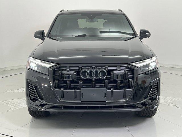 new 2025 Audi Q7 car, priced at $73,841