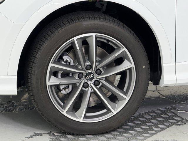 new 2025 Audi Q3 car, priced at $43,321