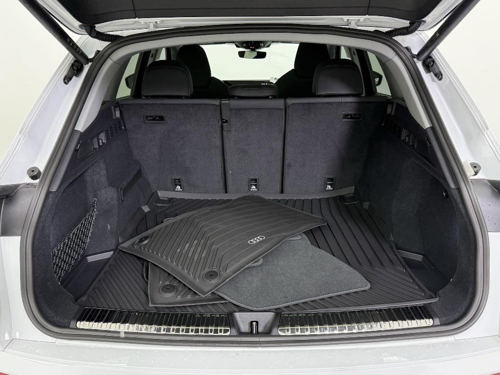 new 2025 Audi Q5 car, priced at $58,371