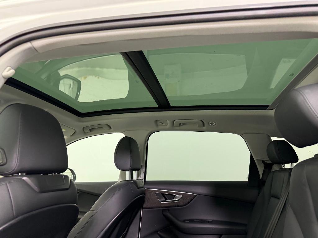 used 2022 Audi Q7 car, priced at $40,998
