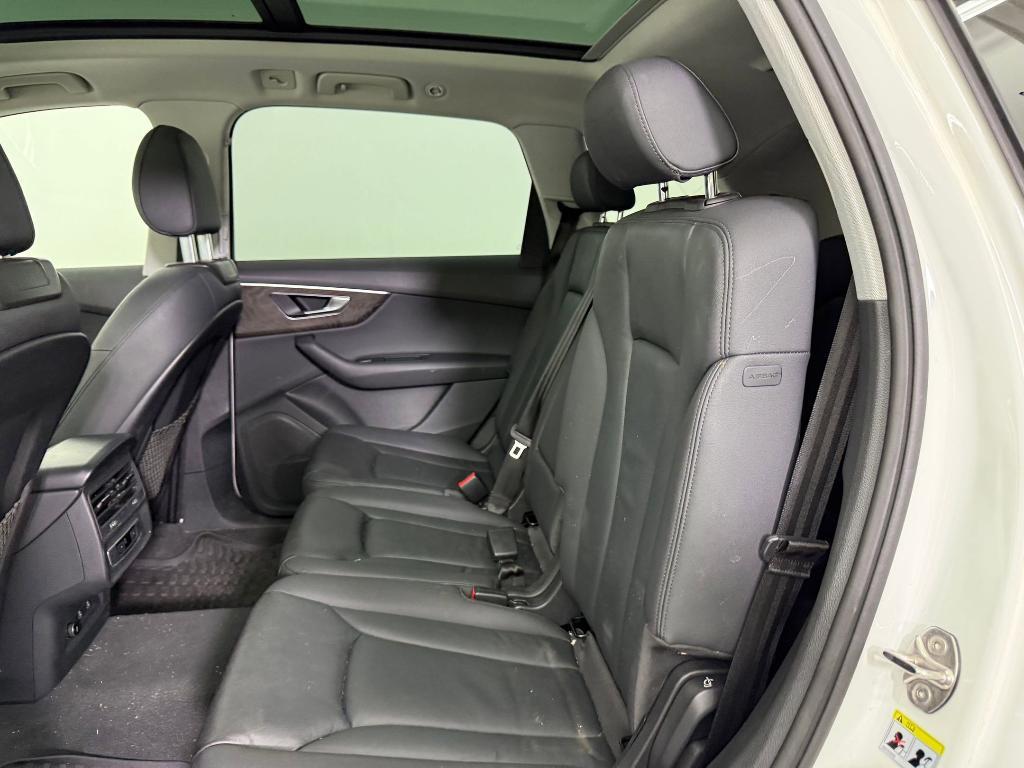 used 2022 Audi Q7 car, priced at $40,998