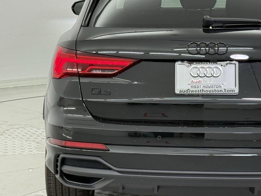 new 2025 Audi Q3 car, priced at $44,262