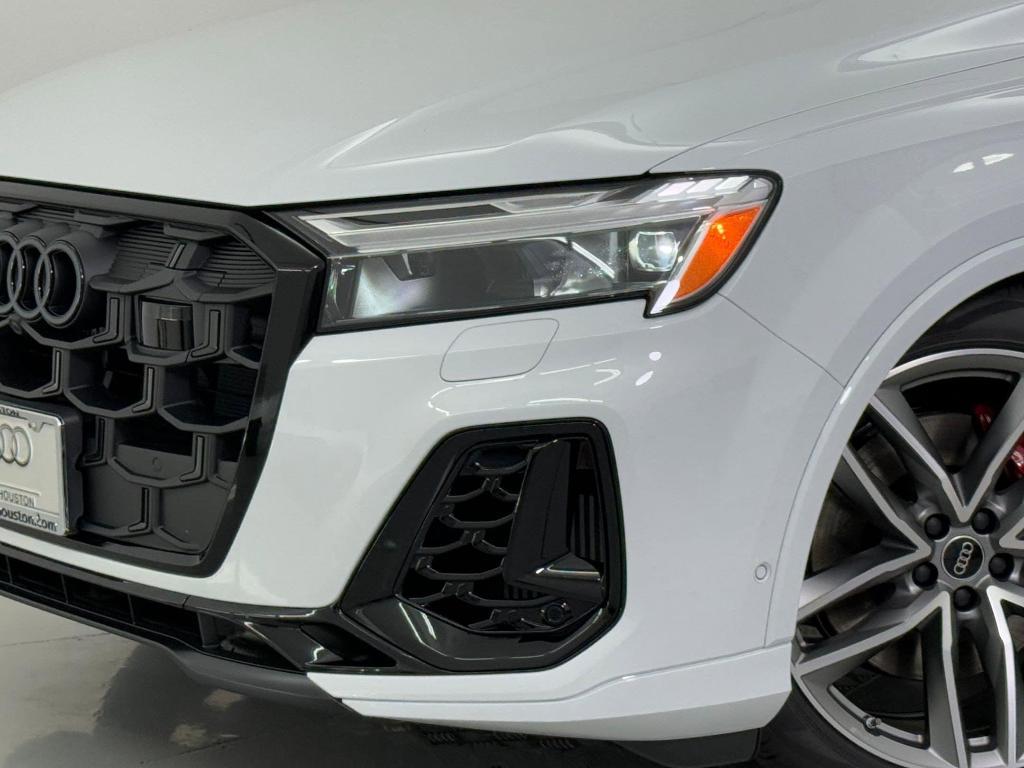 new 2026 Audi Q7 car, priced at $83,581