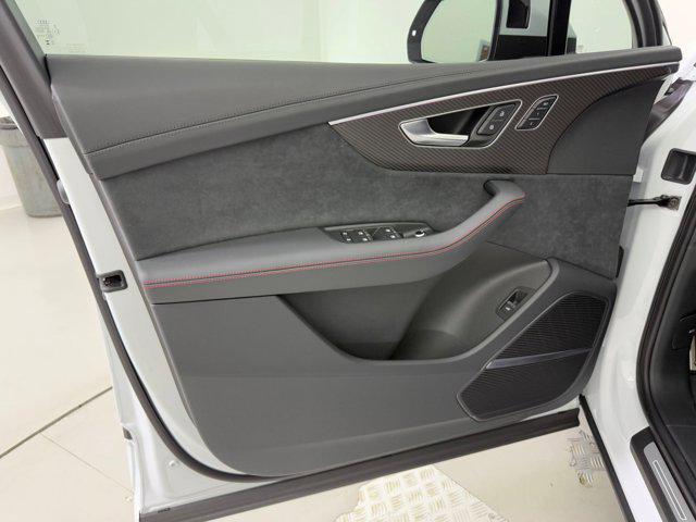 new 2026 Audi Q7 car, priced at $81,081