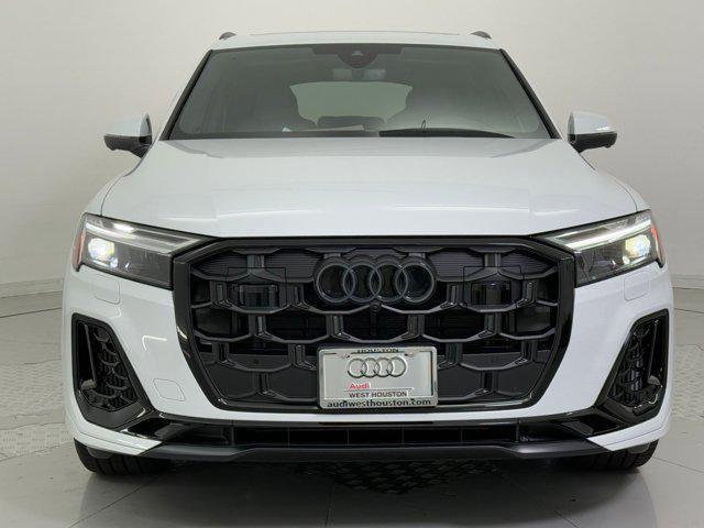 new 2026 Audi Q7 car, priced at $81,081