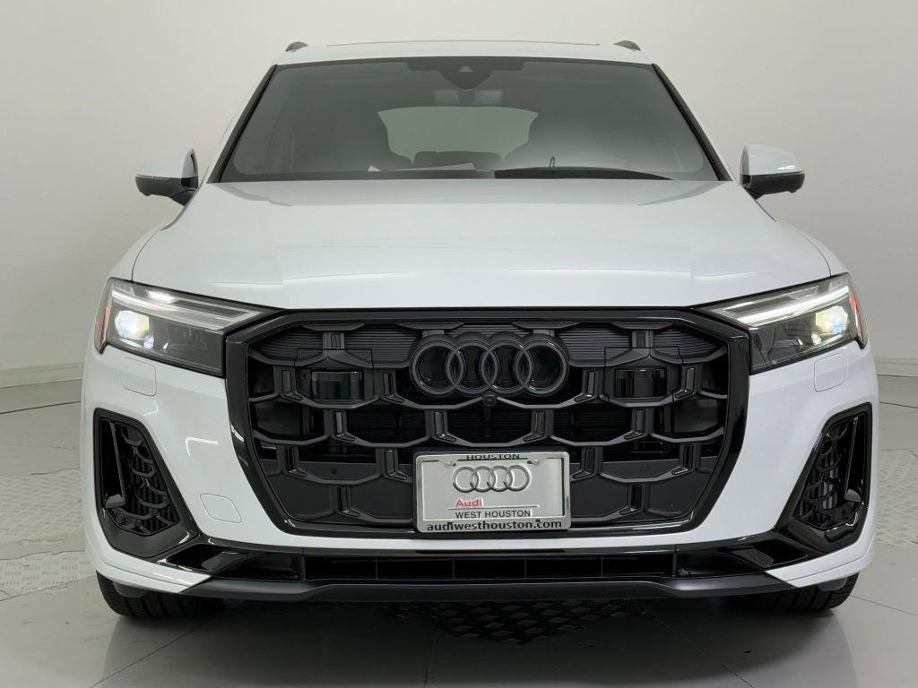 new 2026 Audi Q7 car, priced at $83,581