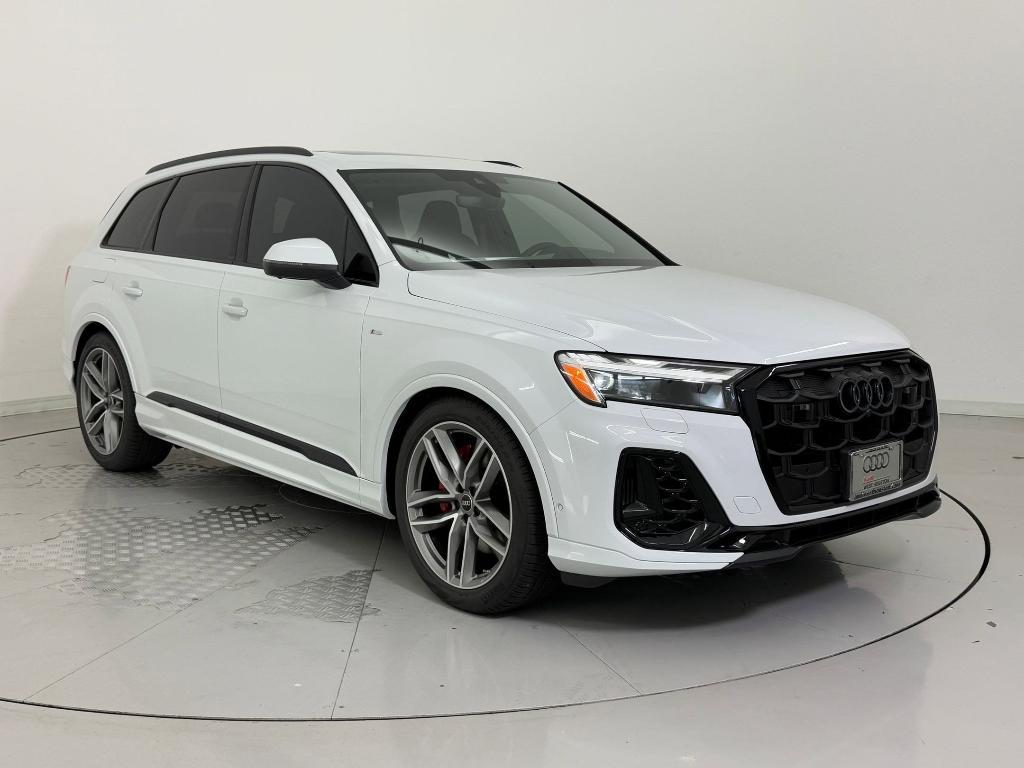 new 2026 Audi Q7 car, priced at $83,581