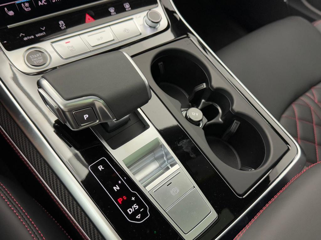 new 2026 Audi Q7 car, priced at $83,581