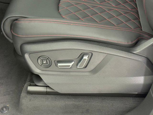 new 2026 Audi Q7 car, priced at $81,081